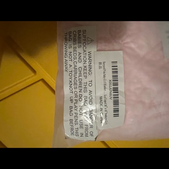 Pink blanket for baby - Picture 6 of 7